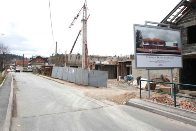 Izgradnja škole na Sedreniku nije ugrožena