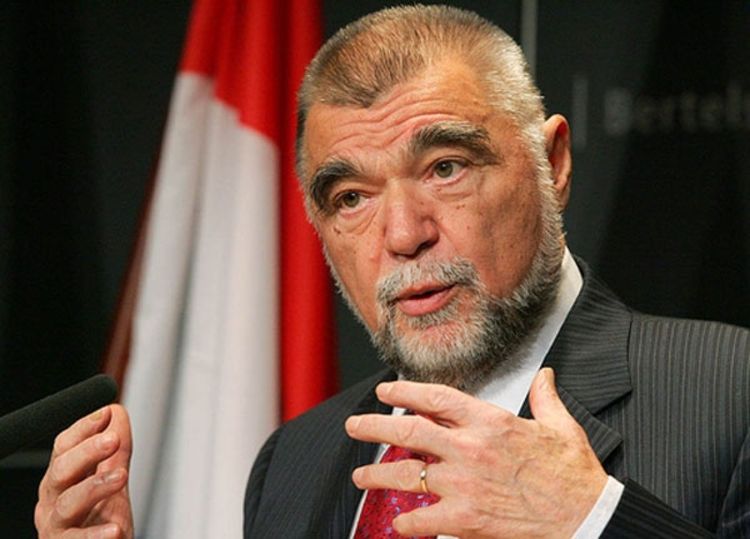Mesić: Ja sam za razotkrivanje lažnih branitelja