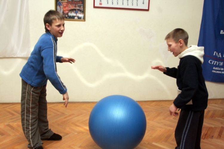 Godinu dana živjeli sami