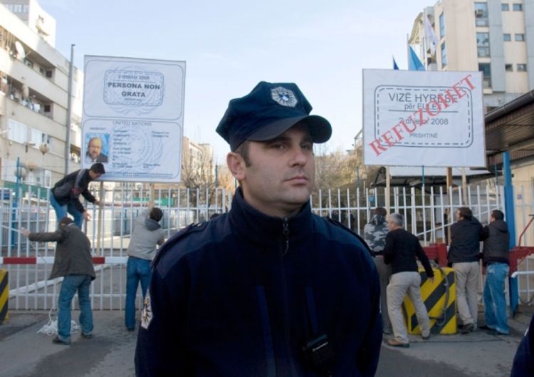 EULEKS odložen, demonstracije u Prištini