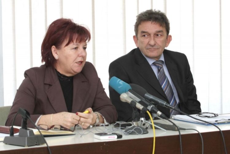 Režije plaćati po starim cijenama
