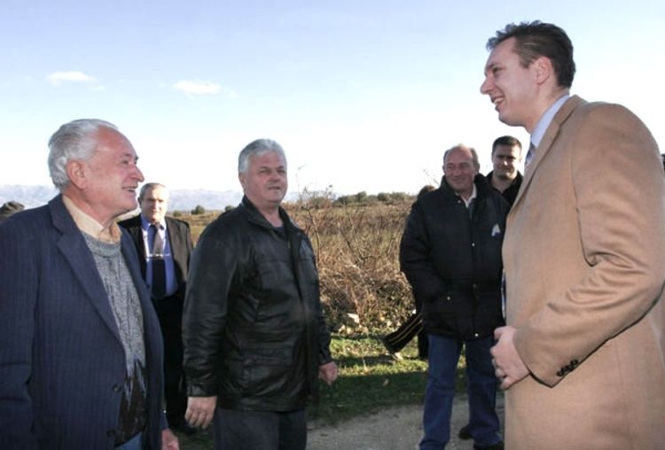 Aleksandar Vučić: Osuđujem zločin na Ovčari, za Škabrnju nisam čuo