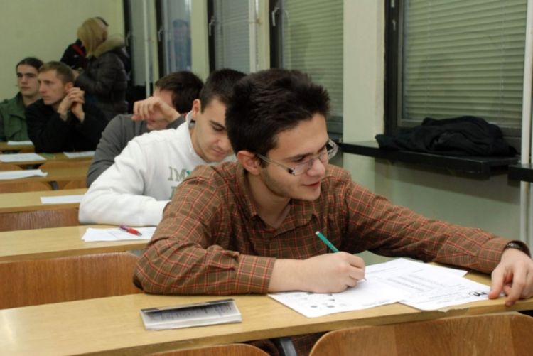 Natprosječno inteligentni i dalje bez podrške