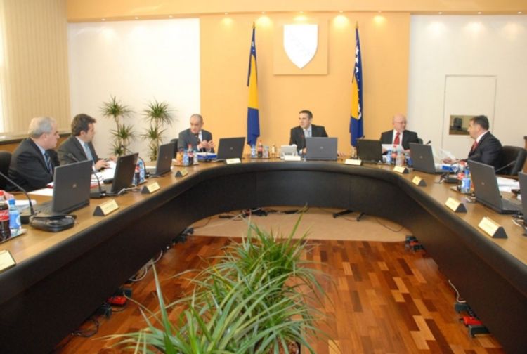 Budžet 1,56 milijardi maraka
