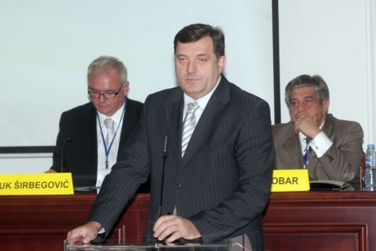 Naredne godine sva pažnja privredi