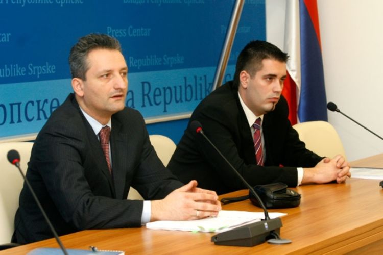 Gužve pred šalterima uskoro prošlost