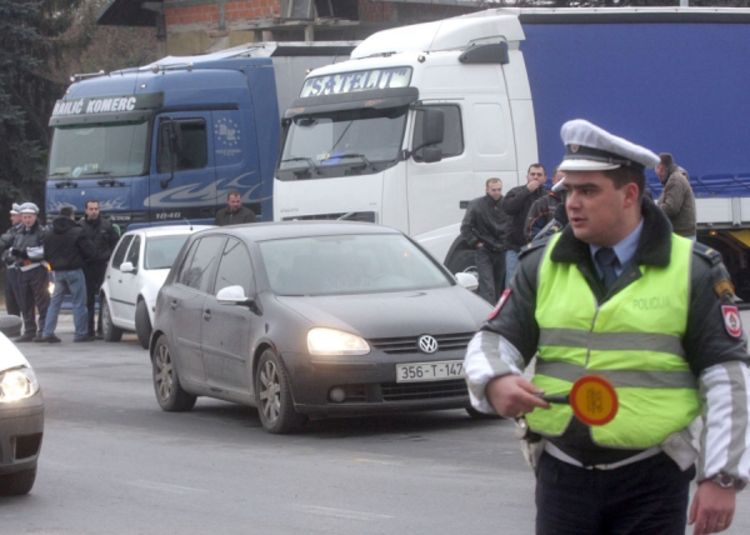 Prevoznici blokirali granične prelaze
