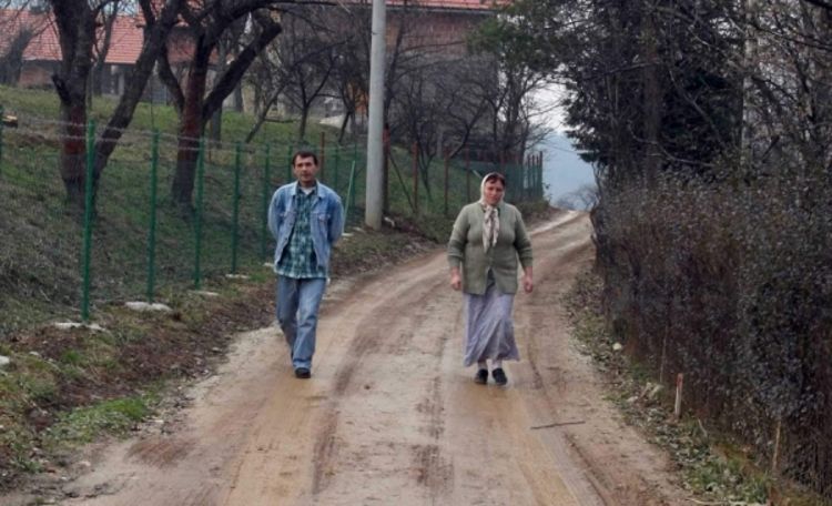 Žive bez vode, struje, puteva