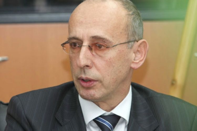 Tarik Sadović: Policija treba da prati grupe ekstremista