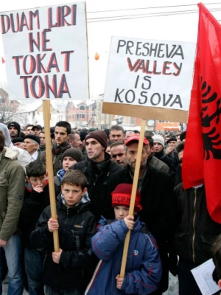 Traže slobodu za gnjilansku grupu