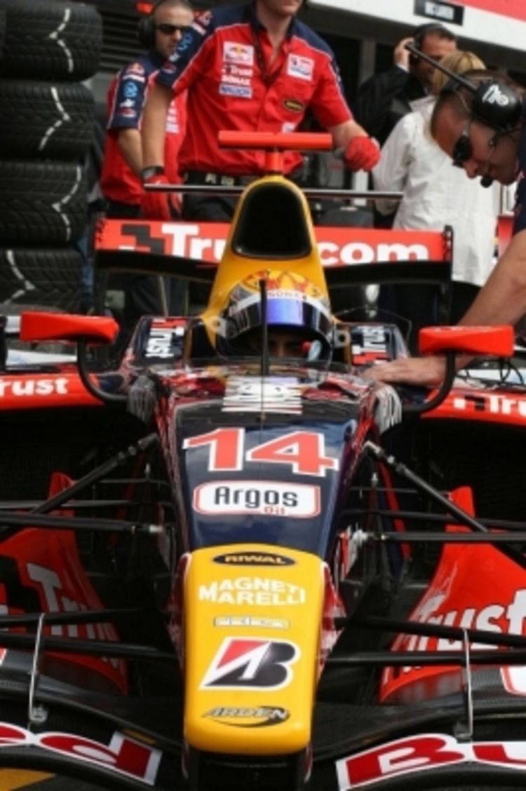 Buemi jedini novajlija