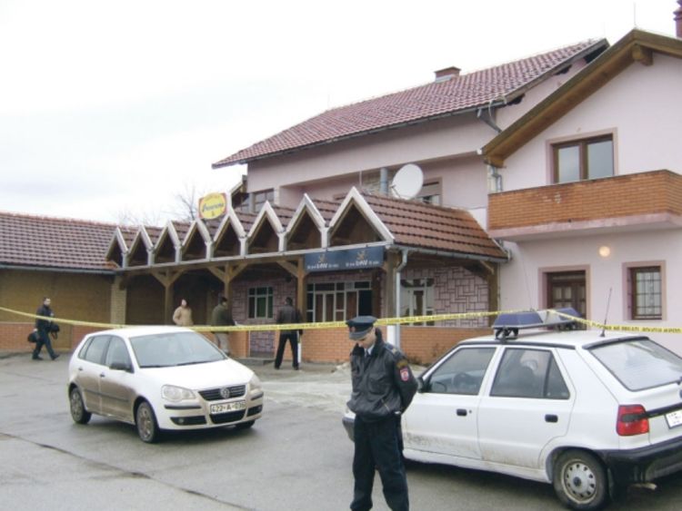 Jedno lice stradalo, dva povrijeđena