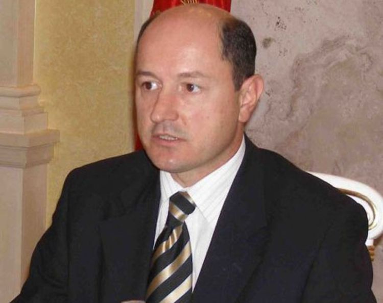 Lideru NS oduzimaju crnogorsko državljanstvo