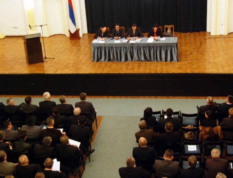 Kriza neće zaobići ni RS