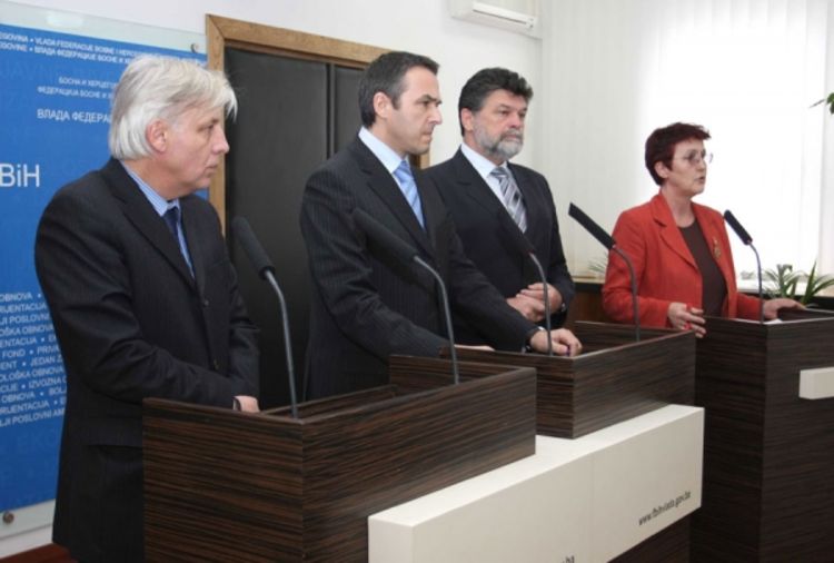 Podržana prodaja telekoma 