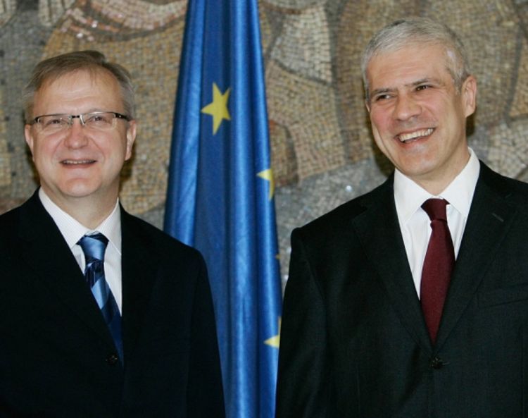 Vize da, ali kandidatura teško