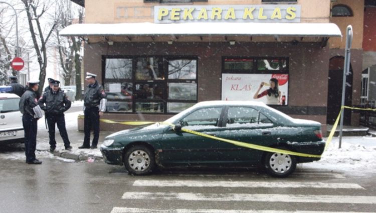 Pretukli policijskog inspektora 