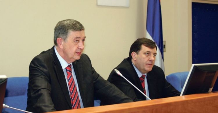 SNSD: Krajnji cilj rušenje Republike Srpske