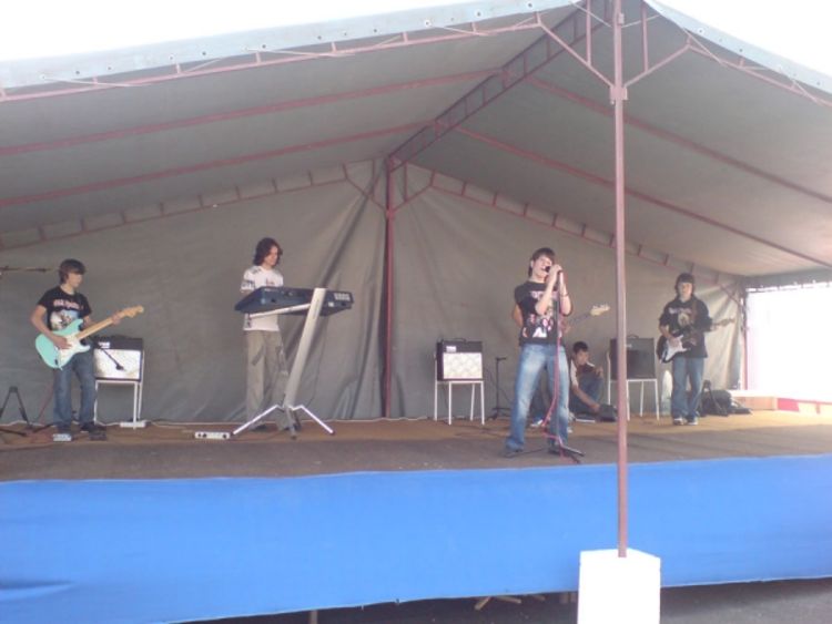 School Army Band: Bavljenju muzikom pristupili iz ljubavi