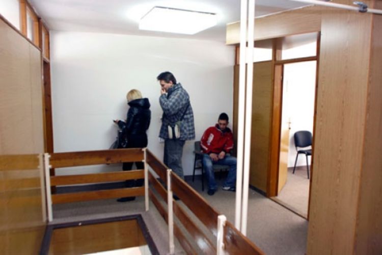 Više od 8.000 ljudi ostalo bez posla
