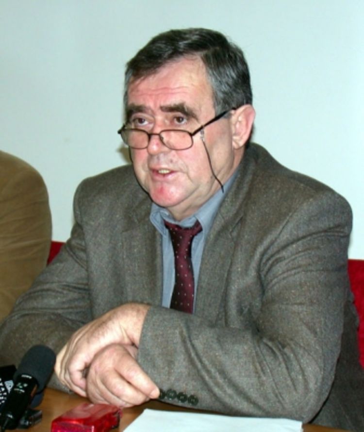 Manja javna potrošnja ili povećanje stope PDV-a