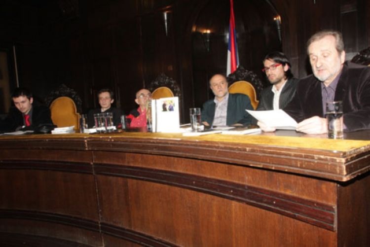 Knjiga o Grujičićevom životu i poetici