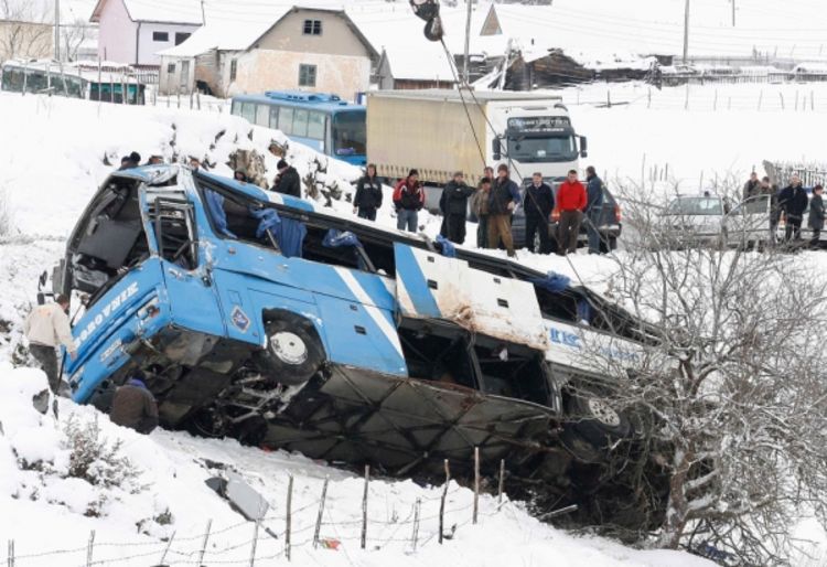 Poginula u autobusu punom djece