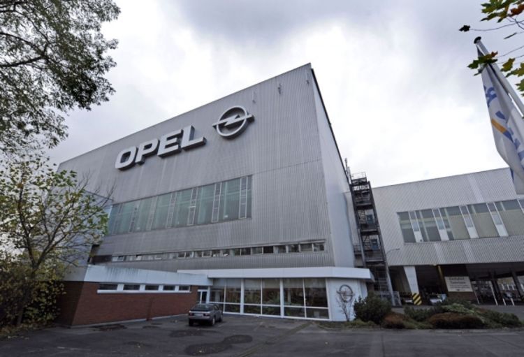 Neizvjesna pomoć Opelu