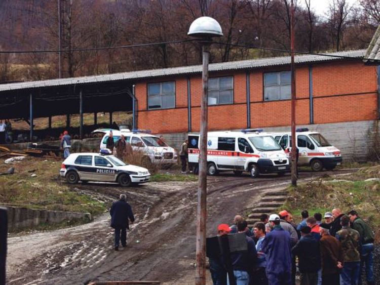 Poginuo jedan, 14 povrijeđenih rudara
