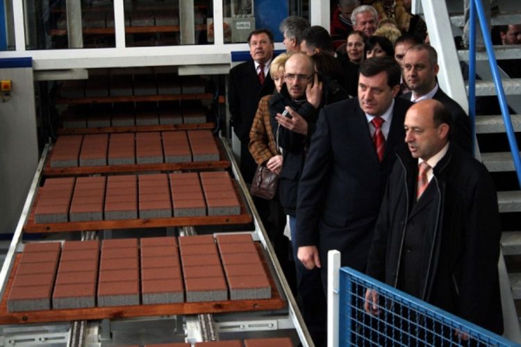 Binis otvorio novu fabriku
