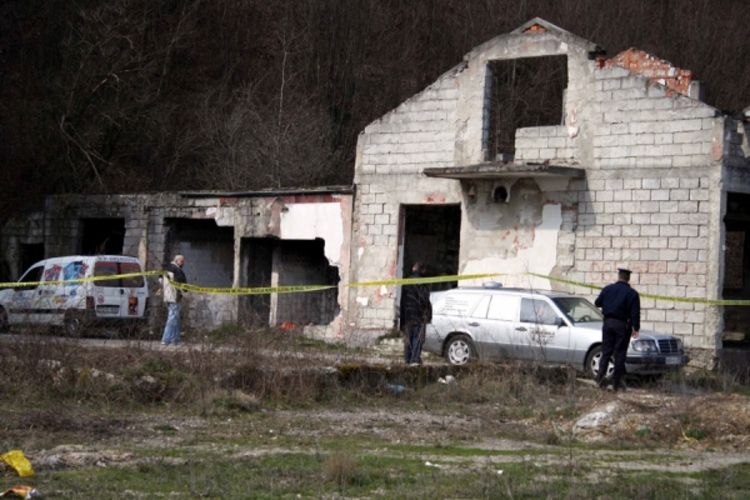 Zapalio se benzinom