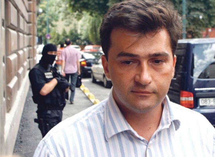 Nema pritisaka za prekid istrage