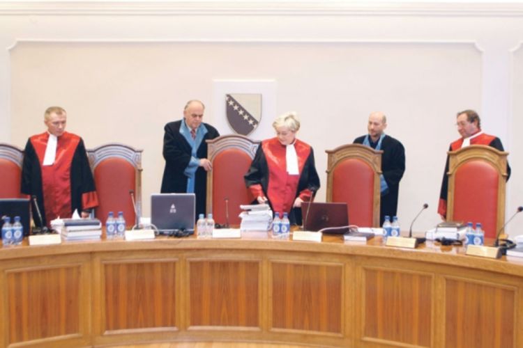Milorada Živkovića: Zakonodavni sumrak u BiH