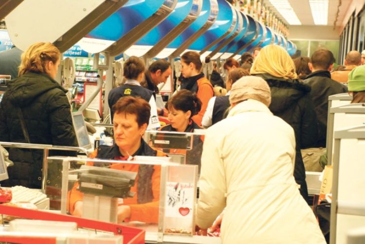 Osnivaju socijalne prodavnice 