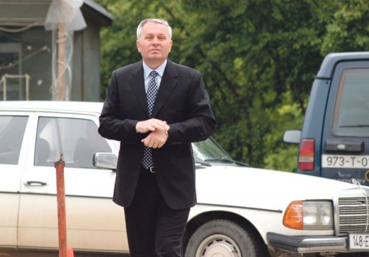 Otmičari pustili Jelavića 