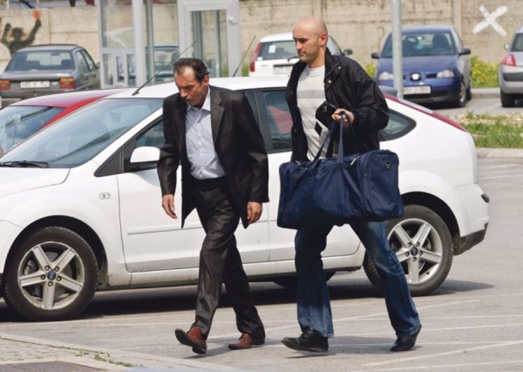 Policija traga za saučesnicom u prevari Elektroprivrede RS