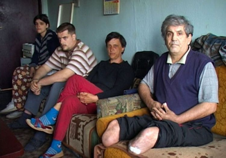 Neimaština i bolest prate ih u stopu