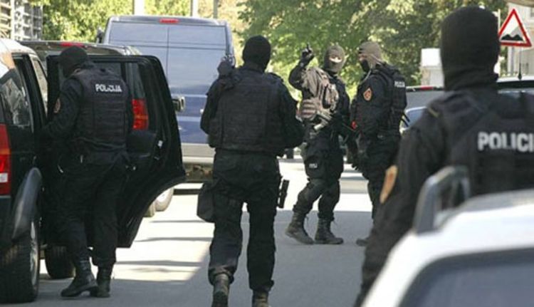 Joca Amsterdam zaćutao u policiji 