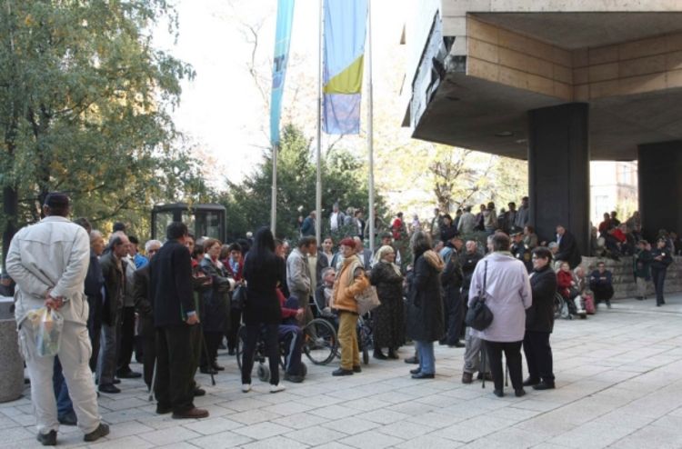 Nezakonito naplaćuju ocjenu invalidnosti