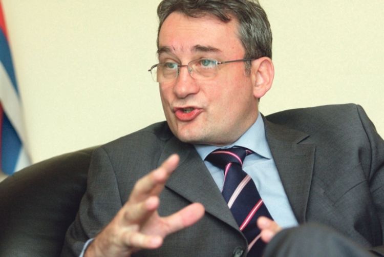 Mladen Bosić: Bajden pokreće ustavne promjene