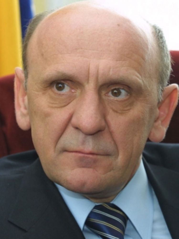 Sulejman Tihić: Pobijediću bez lobiranja izvan stranke