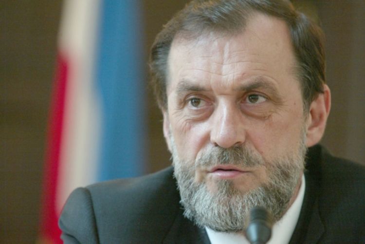 Vuk Drašković: Srbi su izgubili oreol žrtve