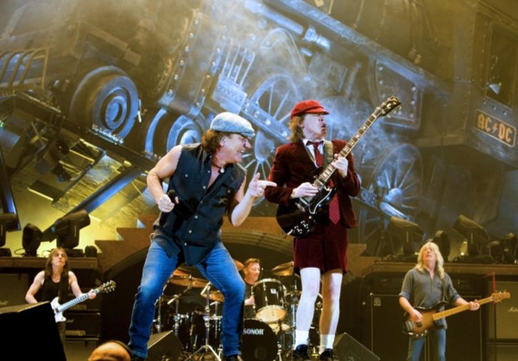 AC/DC tornado protutnjao Beogradom