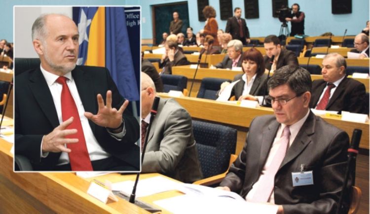 Poništite zaključke o prenosu nadležnosti