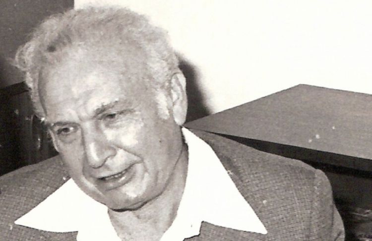 Odlazak Efraima Kacira