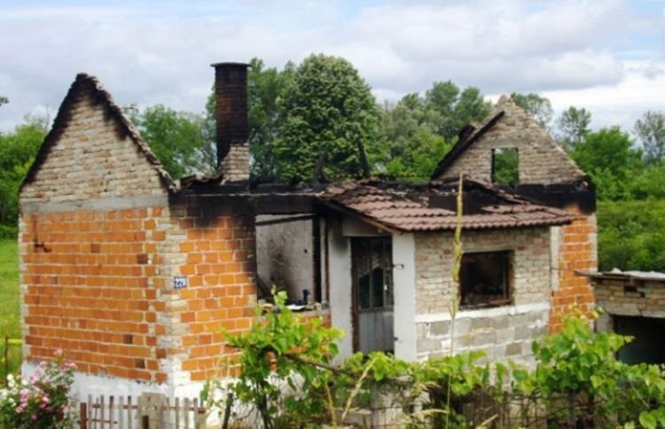 Izgorio starac