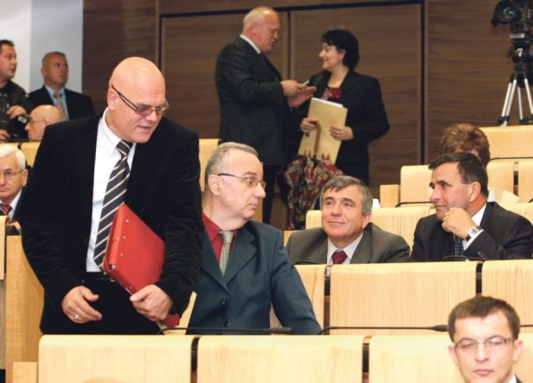 Odbijen Izvještaj o radu Vlade 
