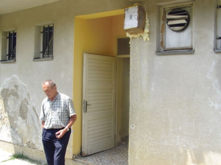 Tražili penzije, zatekli 150 KM