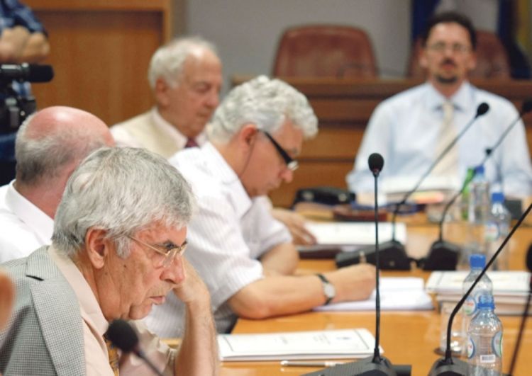 Brod i Kostajnica bez pridjeva bosanski