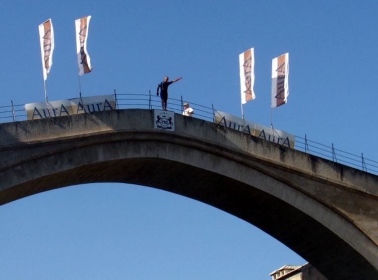 Održani skokovi sa Starog mosta